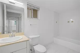 8888 Collins Ave, Surfside, FL 33154 - Photo 22
