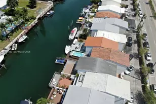 [Address not provided], North Miami, FL 33181 - Photo 4