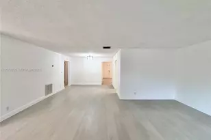 2377 SW 16th Dr, Deerfield Beach, FL 33442 - Photo 10