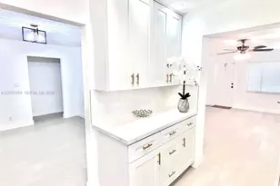 2377 SW 16th Dr, Deerfield Beach, FL 33442 - Photo 4