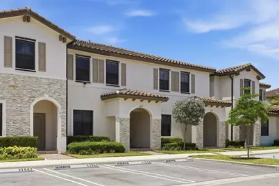 11833 SW 245th Ter #11833, Homestead, FL 33032 - Photo 2