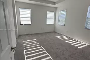 1602 SW 28th Ct, Fort Lauderdale, FL 33315 - Photo 10