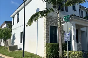 1602 SW 28th Ct, Fort Lauderdale, FL 33315 - Photo 1