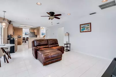 743 NW 174th Ter, Pembroke Pines, FL 33029 - Photo 12
