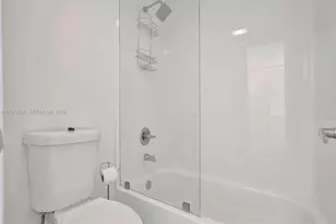20515 E Country Club Dr, Aventura, FL 33180 - Photo 18