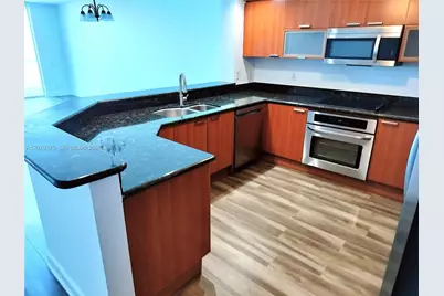 14951 Royal Oaks Ln #1006, North Miami, FL 33181 - Photo 8