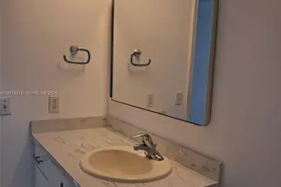 275 NE 18th St, Miami, FL 33132 - Photo 12