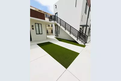 768 NW 2nd St #5, Miami, FL 33128 - Photo 12