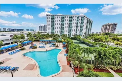 19370 Collins Ave #1414, Sunny Isles Beach, FL 33160 - Photo 2