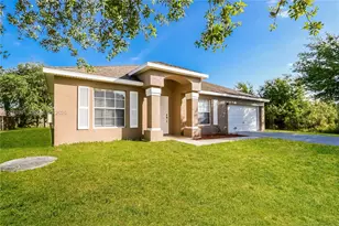1219 SW Eleuthera Ave, Port Saint Lucie, FL 34953 - Photo 2