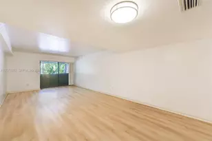 7420 SW 59th Ave, South Miami, FL 33143 - Photo 1