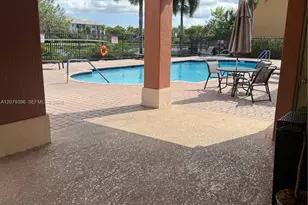 744 SW 106th Ave, Pembroke Pines, FL 33025 - Photo 20