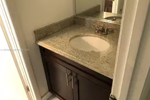 1071 Adams Ave, Homestead, FL 33034 - Photo 6