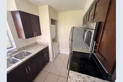 1071 Adams Ave #1071C, Homestead, FL 33034 - Photo 2