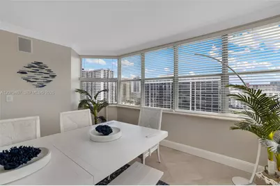 1985 S Ocean Dr #10E, Hallandale Beach, FL 33009 - Photo 8