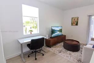 171 NW 158th St, Miami, FL 33169 - Photo 18