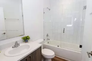 171 NW 158th St, Miami, FL 33169 - Photo 24