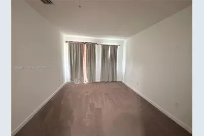 10132 NW 7th St #102, Miami, FL 33172 - Photo 8