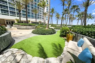 6801 Collins Ave, Miami Beach, FL 33141 - Photo 48