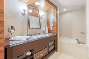 6801 Collins Ave, Miami Beach, FL 33141 - Photo 24