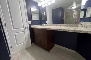 2881 N Oakland Forest Dr, Oakland Park, FL 33309 - Photo 14