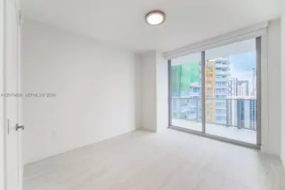 77 SE 5 St #1806, Miami, FL 33131 - Photo 10