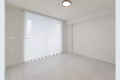 77 SE 5 St #1806, Miami, FL 33131 - Photo 8