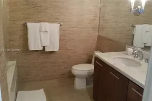 50 Biscayne Blvd, Miami, FL 33132 - Photo 20