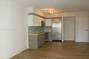 1300 Brickell Bay Dr, Miami, FL 33131 - Photo 2