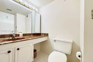 1901 Brickell Ave, Miami, FL 33129 - Photo 20