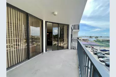 1901 Brickell Ave #B506, Miami, FL 33129 - Photo 16