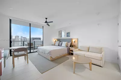 159 NE 6th St #3706, Miami, FL 33132 - Photo 1