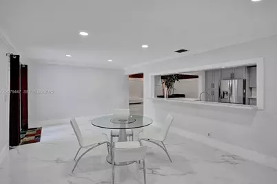 8350 NW 15th Ct, Coral Springs, FL 33071 - Photo 12