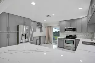 8350 NW 15th Ct, Coral Springs, FL 33071 - Photo 10