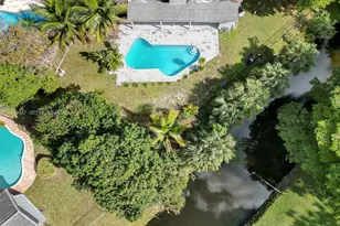 8350 NW 15th Ct, Coral Springs, FL 33071 - Photo 34