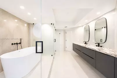 20185 E Country Club Dr #1801, Aventura, FL 33180 - Photo 22