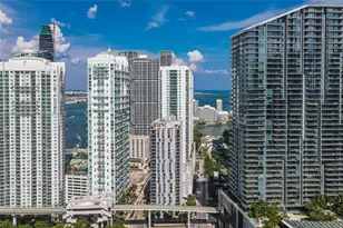 31 SE 6th St, Miami, FL 33131 - Photo 8