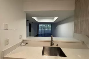 8002 SW 149th Ave, Miami, FL 33193 - Photo 8