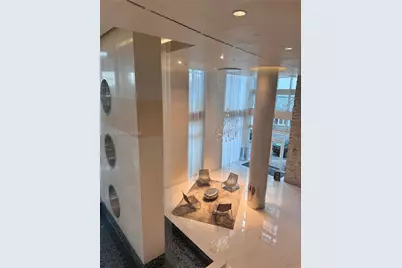 41 SE 5th St #2405, Miami, FL 33131 - Photo 24