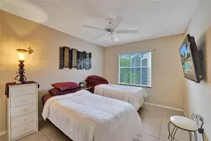774 SW 120th Ave, Pembroke Pines, FL 33025 - Photo 30