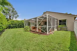 774 SW 120th Ave, Pembroke Pines, FL 33025 - Photo 42