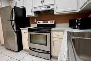 700 NW 214th St, Miami Gardens, FL 33169 - Photo 8
