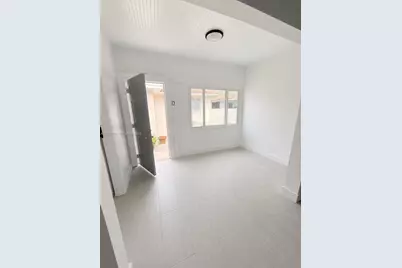 1154 NW 34th Ave #1, Miami, FL 33125 - Photo 14