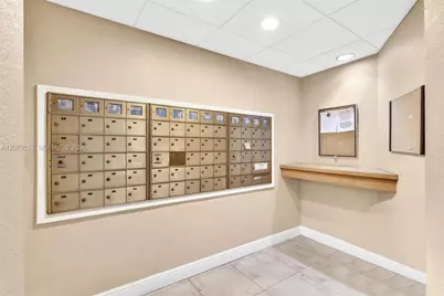 3800 N Hills Dr #312, Hollywood, FL 33021 - Photo 4