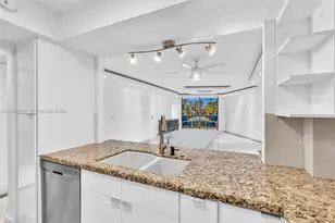 3800 N Hills Dr, Hollywood, FL 33021 - Photo 12