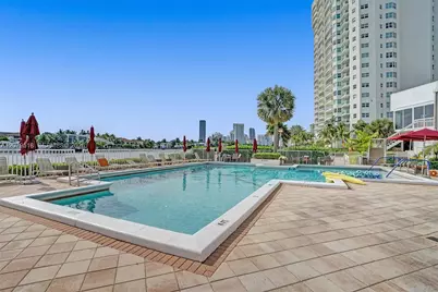 20281 E Country Club Dr #2314, Aventura, FL 33180 - Photo 46