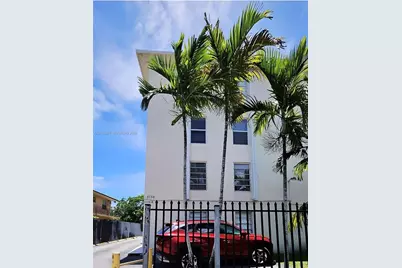 2138 SW 6th St #403, Miami, FL 33135 - Photo 2