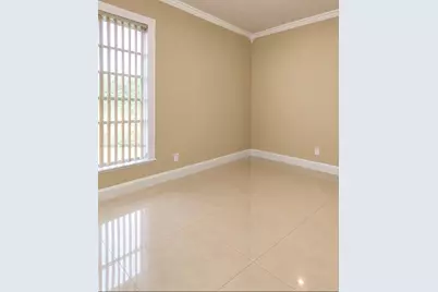 2138 SW 6th St #403, Miami, FL 33135 - Photo 8