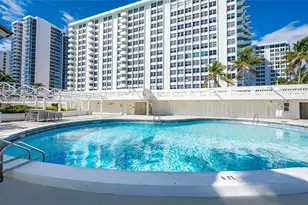2899 Collins Ave, Miami Beach, FL 33140 - Photo 20