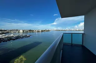 7525 E Treasure Dr, North Bay Village, FL 33141 - Photo 26